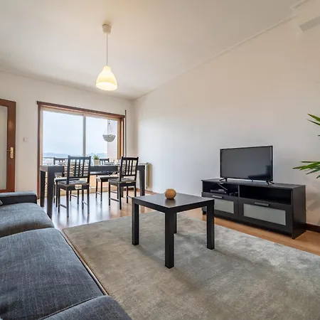 Artur Bivar - T4 Familiar Junto Ao Parque Desportivo Da Rodovia - Apartamento Braga