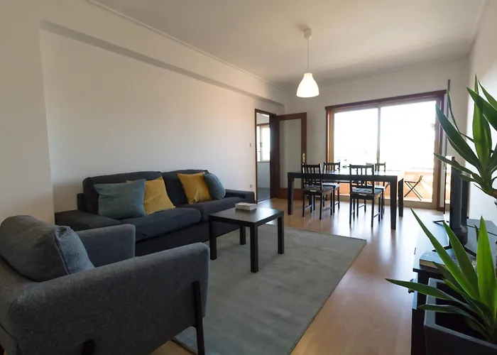 Apartment Artur Bivar - T4 Familiar Junto Ao Parque Desportivo Da Rodovia - Braga